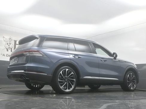 Used 2025 Lincoln Aviator Reserve w/ Equipment Group 201A AWD/4WD image 35
