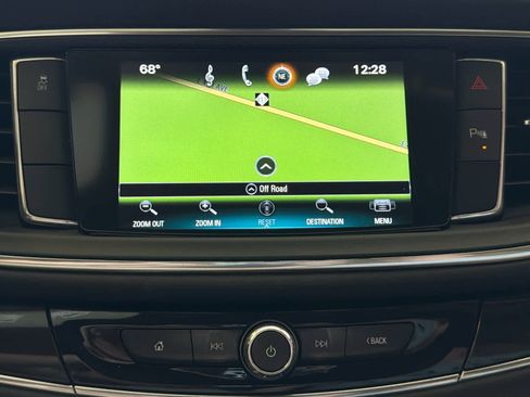 Used 2018 Buick Enclave Essence FWD image 47