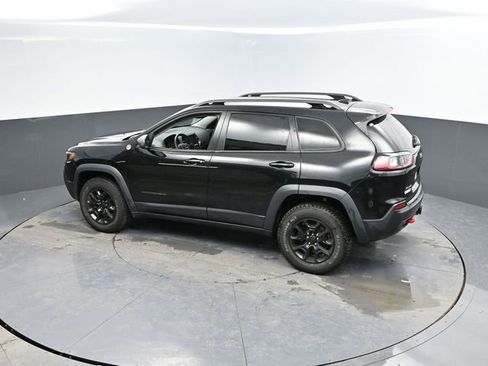 Used 2021 Jeep Cherokee Trailhawk w/ Premium Leather Package image 43