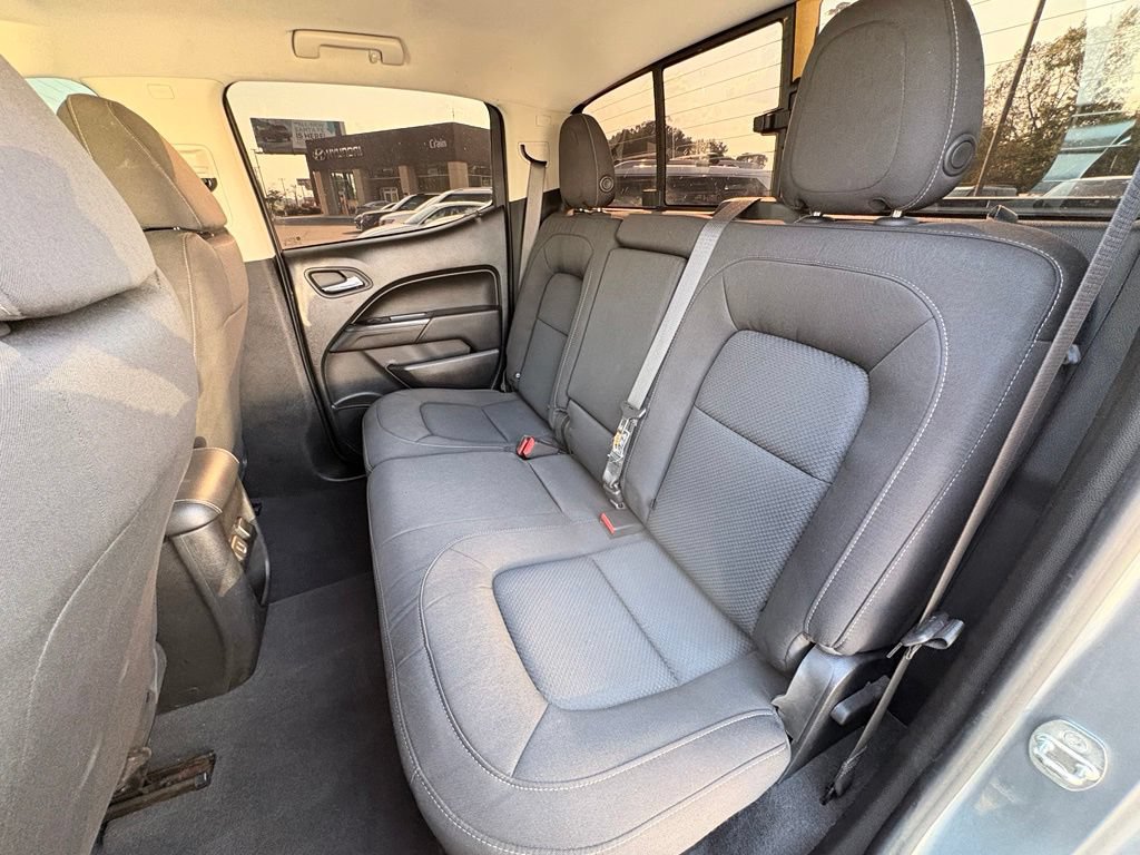 Used 2022 Chevrolet Colorado LT w/ Safety Package RWD image 26