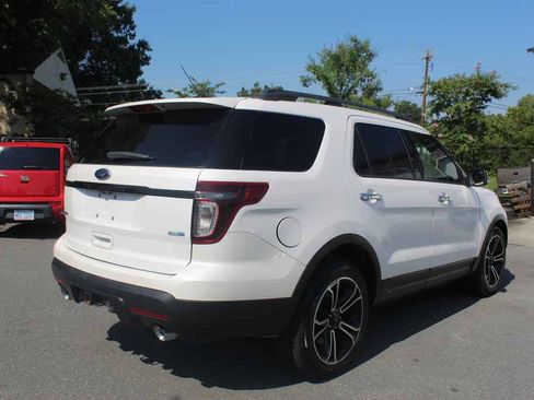 Used 2014 Ford Explorer Sport w/ Equipment Group 401A AWD/4WD image 5