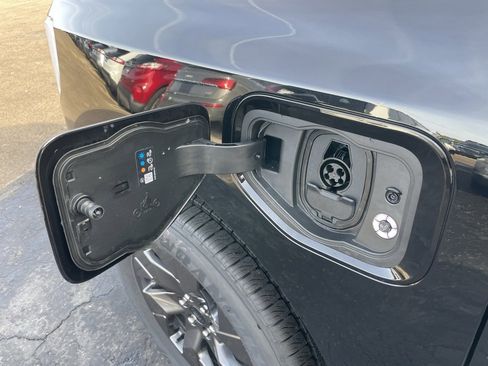 New 2025 Ford F150 Lightning Flash image 59