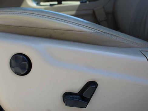 Used 2015 Jeep Grand Cherokee Limited AWD/4WD image 28