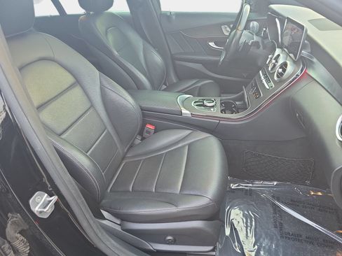 Used 2020 Mercedes-Benz C 300 4MATIC Sedan image 10