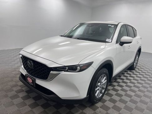 Used 2023 MAZDA CX-5 AWD 2.5 S w/ Select Package image 2