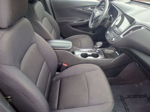 Used 2023 Chevrolet Malibu LT image 28