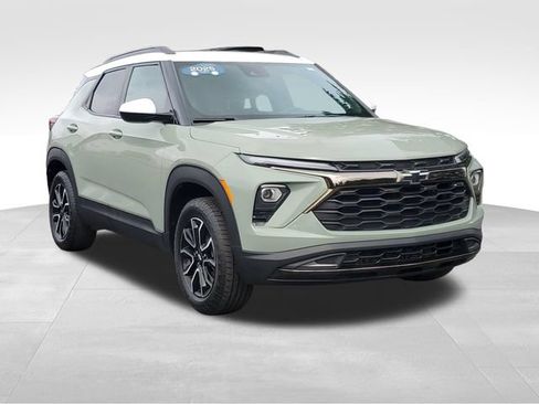 Certified 2025 Chevrolet TrailBlazer ACTIV w/ Convenience Package AWD/4WD image 7
