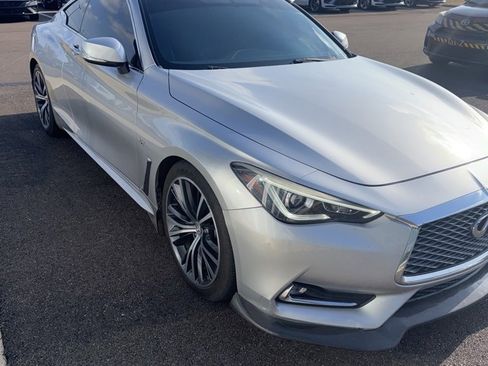 Used 2017 INFINITI Q60 w/ Cargo Package image 4