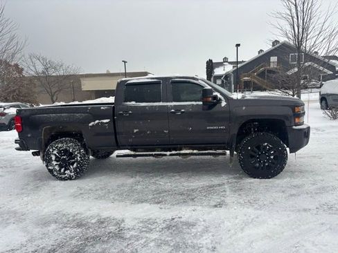 Used 2015 Chevrolet Silverado 2500 LT w/ LT Convenience Package image 5