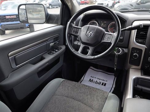 Used 2017 RAM 2500 Big Horn w/ Black Appearance Group image 18