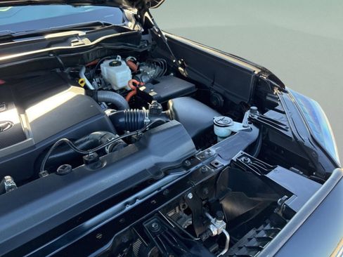 Used 2023 Toyota Sequoia Capstone image 40