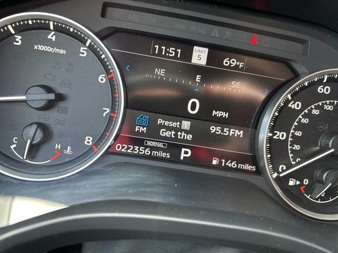 Used 2024 Mitsubishi Outlander SE AWD/4WD image 12