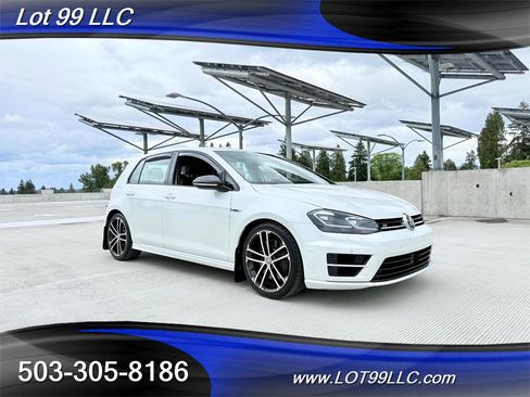 Used 2016 Volkswagen Golf R 4-Door w/ Driver Assistance Package AWD/4WD image 6