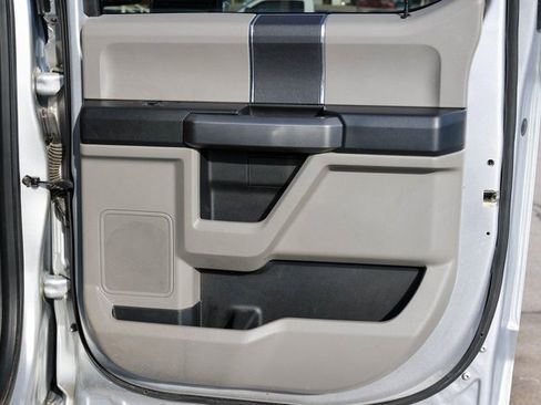 Used 2017 Ford F250 XLT w/ XLT Value Package image 18