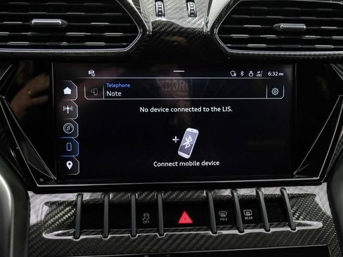 Used 2024 Lamborghini Urus Performante image 30