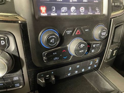Used 2014 RAM 1500 Sport w/ Trailer Tow Group AWD/4WD image 8
