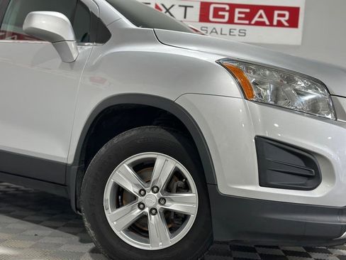 Used 2016 Chevrolet Trax LT w/ LT Convenience Package AWD/4WD image 34