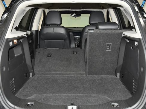 Used 2019 Buick Encore Sport Touring AWD/4WD image 25