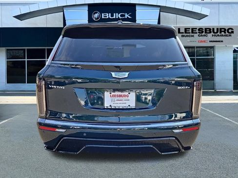 Used 2026 Cadillac Vistiq Platinum AWD/4WD image 6