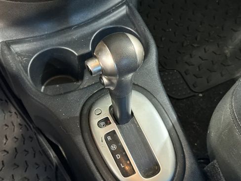 Used 2016 Nissan Versa Note SV FWD image 22