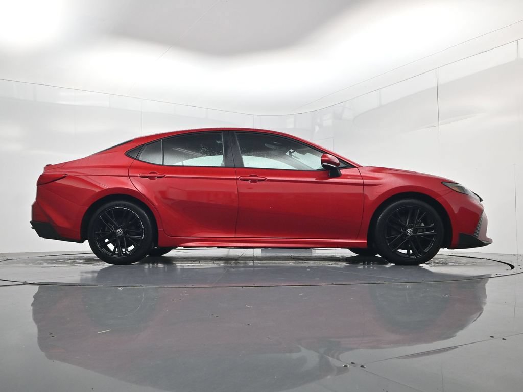 Used 2025 Toyota Camry SE FWD image 52