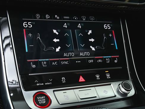 Used 2023 Audi SQ7 Prestige AWD/4WD image 36