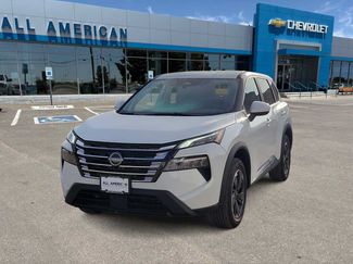 Used 2025 Nissan Rogue SV AWD/4WD video 1