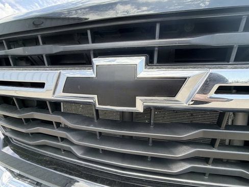 Used 2024 Chevrolet Silverado 2500 LT AWD/4WD image 34