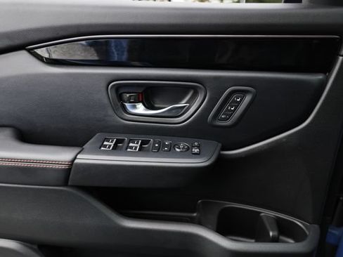 Used 2023 Honda Pilot TrailSport image 15
