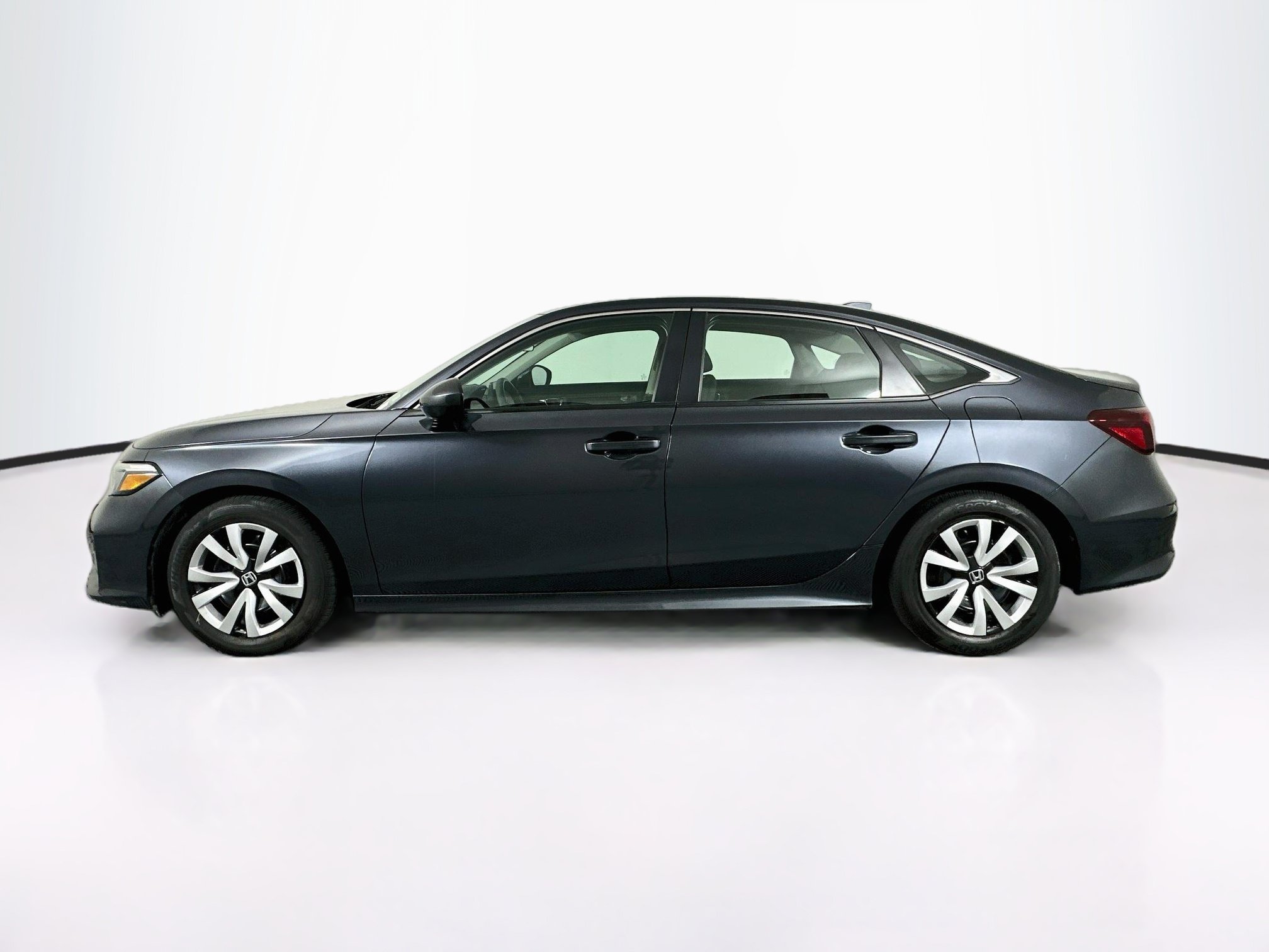 Used 2025 Honda Civic LX image 4
