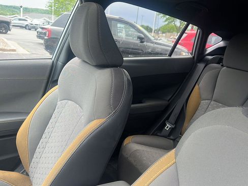 Used 2024 Subaru Crosstrek 2.5i Sport AWD/4WD image 18