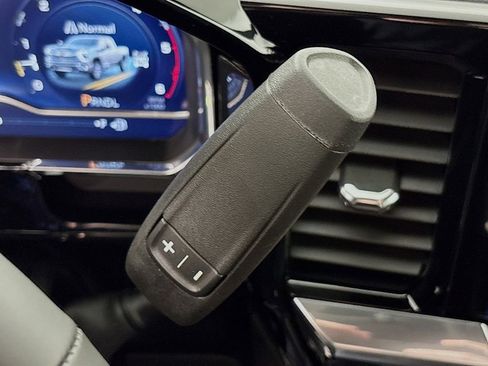 New 2025 Chevrolet Silverado 3500 High Country w/ Technology Package image 17