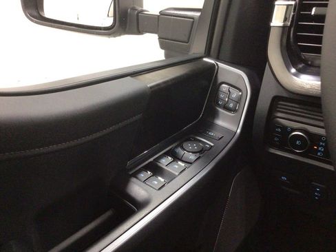 New 2025 Ford F250 Lariat w/ Lariat Ultimate Package image 21