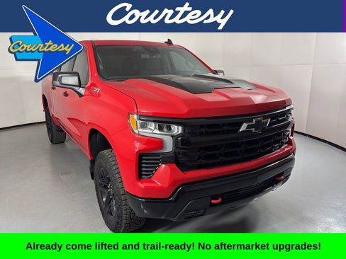 Used 2024 Chevrolet Silverado 1500 LT Trail Boss AWD/4WD image 1