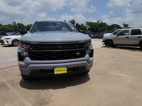 Used 2025 Chevrolet Silverado 1500 Custom RWD image 28