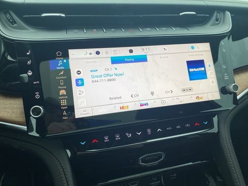 New 2026 Jeep Grand Cherokee L Summit w/ Obsidian Package image 36