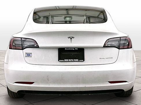 Used 2023 Tesla Model 3 Long Range image 4