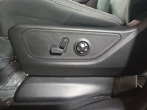 Used 2020 RAM 1500 Big Horn AWD/4WD image 29
