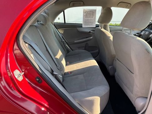 Used 2012 Toyota Corolla LE FWD image 10