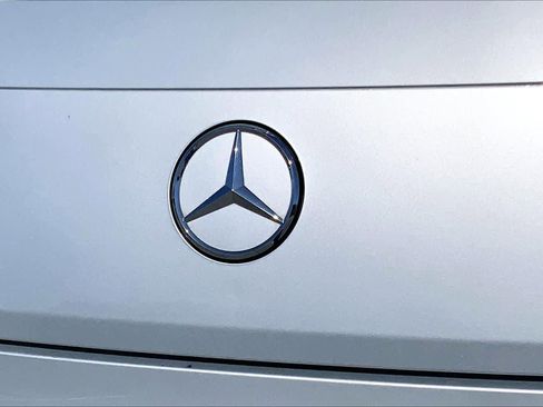 Used 2021 Mercedes-Benz CLA 250 w/ AMG Line image 28