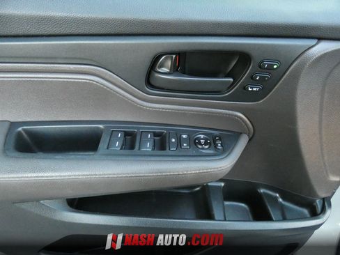 Used 2019 Honda Odyssey EX-L image 56