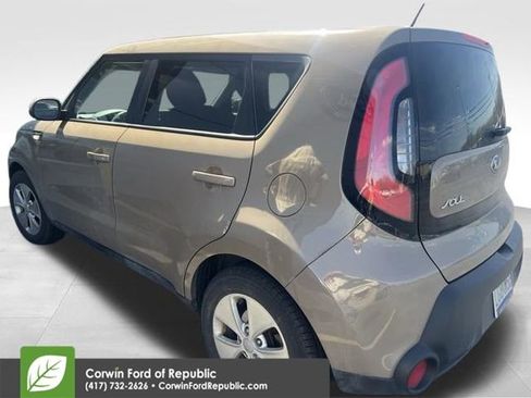 Used 2014 Kia Soul image 3