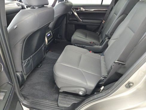 Used 2023 Lexus GX 460 Premium image 25
