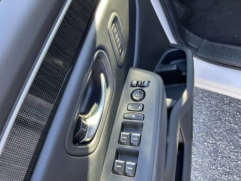 Used 2024 Honda Pilot Elite image 8