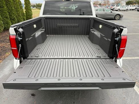 New 2025 Toyota Tacoma TRD Off-Road image 36