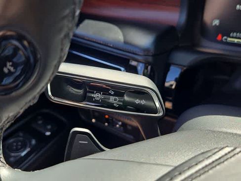 Used 2022 Lincoln Aviator Reserve w/ Equipment Group 201A RWD image 28