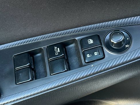 Used 2016 Scion iA image 13