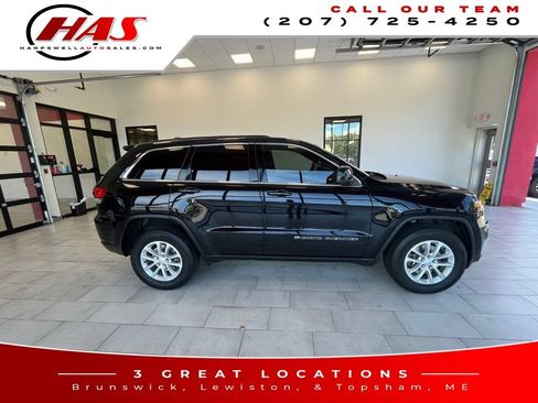 Used 2022 Jeep Grand Cherokee Laredo E AWD/4WD image 8