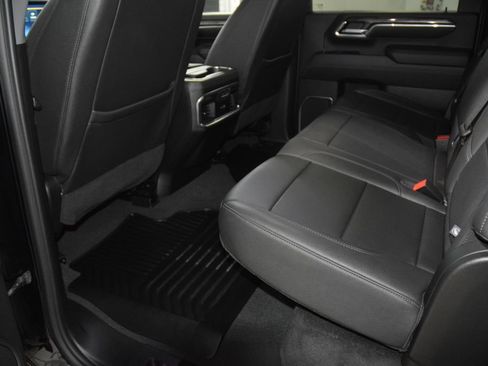 Used 2024 Chevrolet Silverado 2500 LTZ w/ LTZ Convenience Package AWD/4WD image 46