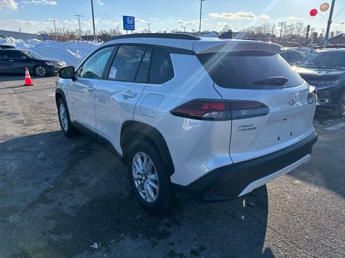 New 2026 Toyota Corolla Cross LE image 5
